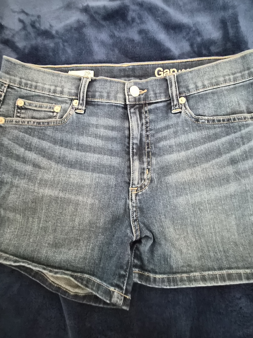 Gap Classic Denim Slim Shorts New